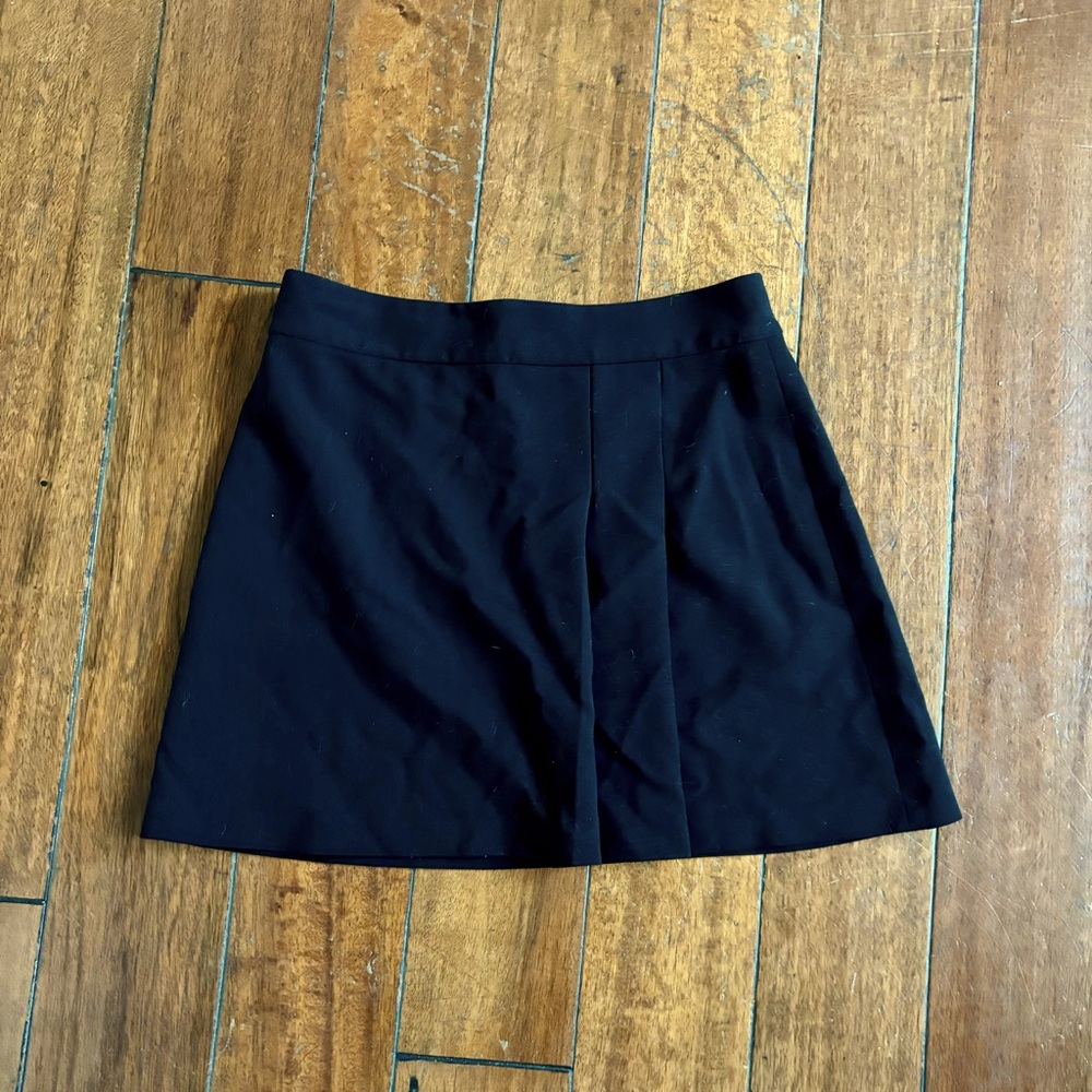 Alice + Olivia Black Pleated Mini Skirt size 10